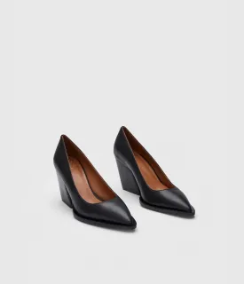 CAPENA HEELED PUMP- BLACK NAPPA