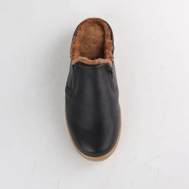 Slip-on sneakers with Sheepskin Fur Linning in Black - 12798